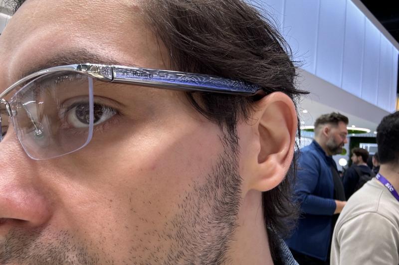 HUAWEI Eyewear 2 - Fotografii MWC 2024: Photo 26.02.2024, 13 38 00.jpg