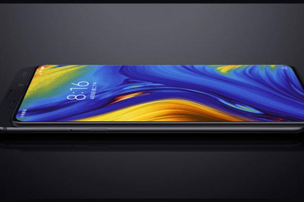 Xiaomi Mi Mix 3 deja la precomandă în China! Este cel mai ieftin smartphone cu mecanism slider de pe piață