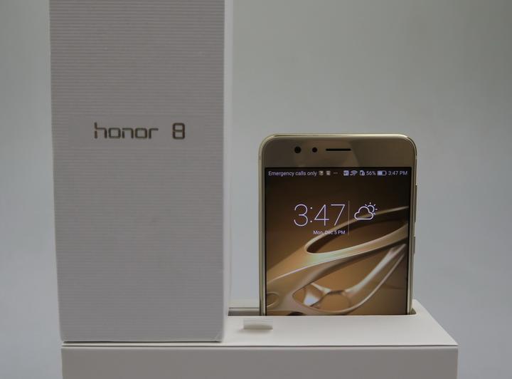 Huawei Honor 8 - Unboxing: Huawei-Honor-8_029.JPG