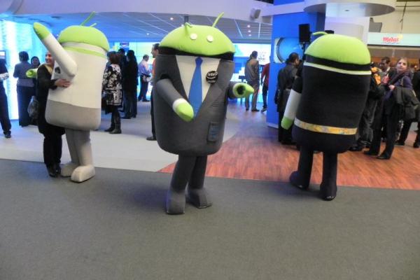MWC 2012: Android și Intel merg pe un drum comun cu â€¦ mascote (video)
