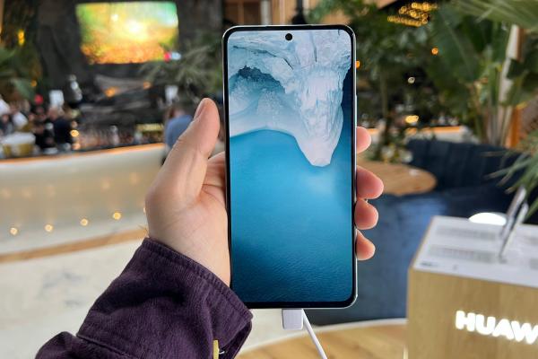 Huawei nova 10 SE - Fotografii Hands-On de la evenimente
