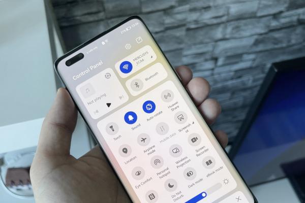Huawei nova 10 Pro: Conectivitate 4G doar, dar vitezoman pe Wi-Fi 6