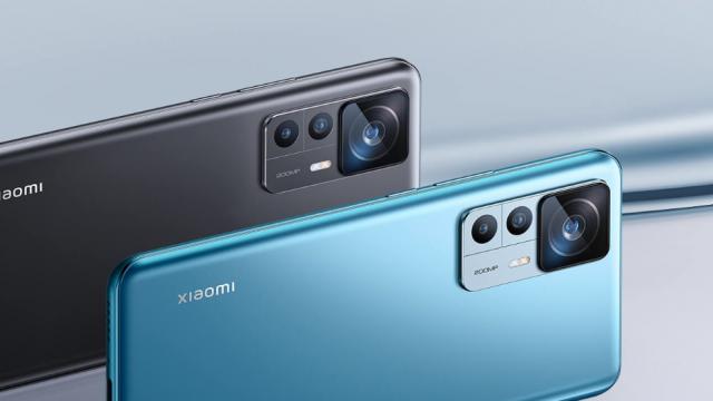 <b>Preț și disponibilitate Xiaomi 12T Pro în România (+ aspirator robot cadou la precomandă)</b>La mijloc de toamnă cei de la Xiaomi au venit pe piață cu un nou flagship, intitulat Xiaomi 12T Pro și cu elementul inedit fiind camera foto de 200 de megapixeli din spate. Are și alte dotări de top pe care le-am aflat deja împreună din articolul 