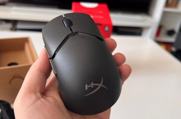 HyperX Pulsefire Saga Pro - Unboxing: HyperX-Pulsefire-SAGA-Pro-Unboxing_008.jpg