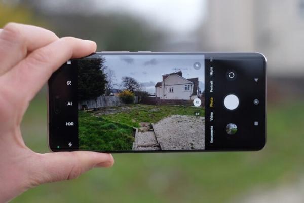 Xiaomi aduce peste 600 de optimizări în aplicația de Cameră; Redesign masiv odată cu noul HyperOS