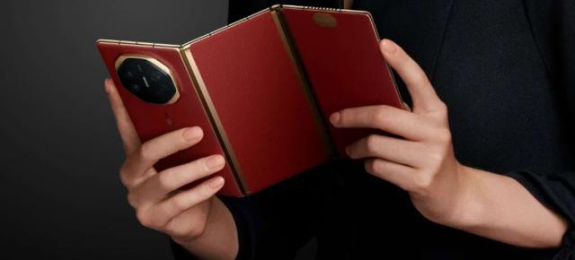 Huawei pregătește Mate XT 2 pentru toamnă; Când exact se lansează?