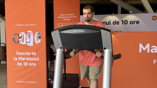 <b>Xiaomi Smart Band 10 lansată la ParkLake; reduceri de 15% și maraton pe bandă de alergare</b>Xiaomi și-a adus noua brățară de fitness Smart Band 10 direct în fața publicului din București, cu un eveniment care a combinat sport, promoții limitate și prezentări ale întregului ecosistem de gadgeturi. Lansarea a avut loc la ParkLake București și a..