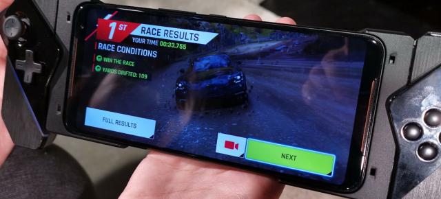 Ne-am înşelat! ASUS ROG Phone II nu a avut 1 milion de precomenzi în China în 24 de ore