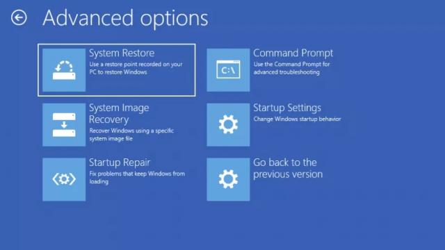 <b>Windows 10 va primi funcţie Restore din cloud în sfârşit; Iată planul Microsoft</b>În ziua de azi pare ceva de bun simţ să ai un ubergizmo.com pentru telefonul sau tableta ta şi să faci Restore pe curat daca vrei. Culmea e ca la PC-urile cu Windows nu avem aşa ceva, chiar şi după decenii de existenţa a platformei. Microsoft merge totuşi