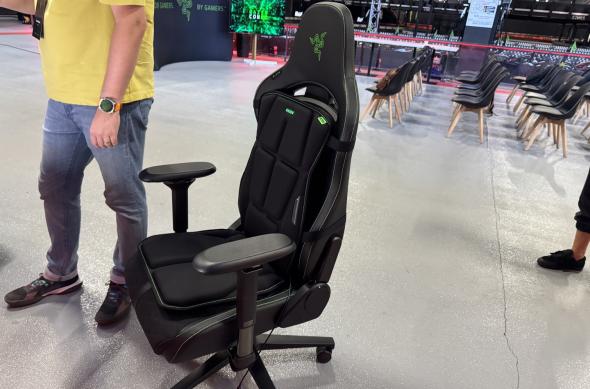 Razer Freyja: Razer-Freyja_033.jpg