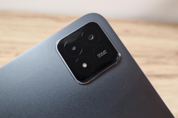 Xiaomi Pad 6S Pro 12.4: Camera cu senzor principal generos, filmare 4K binevenită