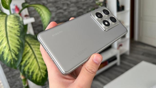 <b>Xiaomi 14T Pro: Dimensity 9300+ se descurcă admirabil în benchmark-uri, podium în AnTuTu, lider în GeekBench multi-core</b>Și-am ajuns și la benchmark-uri unde așteptările sunt mari de la un terminal precum Xiaomi 14T Pro care se promovează drept un flagship de toamnă sau un flagship killer? Reamintesc faptul că avem aici procesorul octa-core