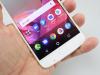 Motorola Moto Z2 Play: Display Super AMOLED Super luminos