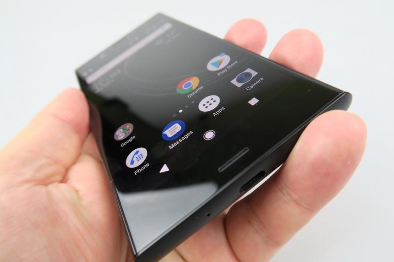 Sony Xperia XZ1 - Galerie foto Mobilissimo.ro: Sony-Xperia-XZ1_077.JPG