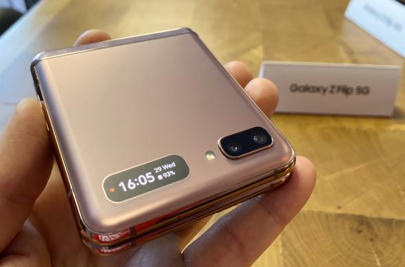 Samsung Galaxy Z Flip 5G - Fotografii hands-on: Samsung-Galaxy-Z-Flip-5G-hands-on_035.jpg