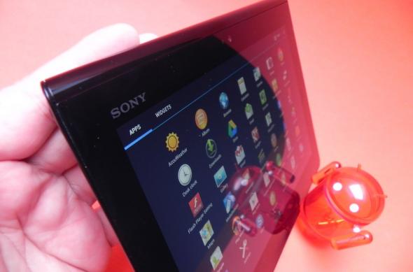 Sony Xperia Tablet S review - bântuită de predecesor, cu sunet fantastic, dar și buguri noi (Video): 18_sony_xperia_tablet_s_review_mobilissimo_ro.jpg