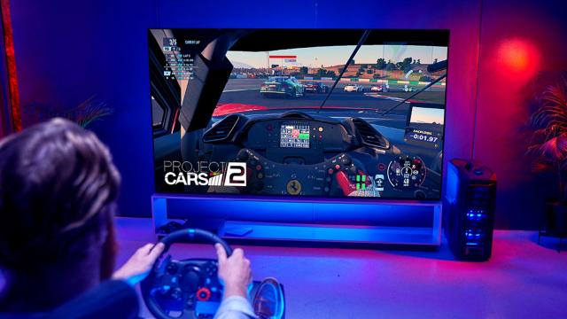 <b>De ce merită să cumperi televizoare LG OLED din gama CX pentru gaming şi filme de Black Friday 2020</b>Aşa cum v-am spus şi în podcastul Mobicast sunt în căutare de televizor pentru a face trecerea la PlayStation 5. Tot oscilez între LED, QLED şi OLED, acesta din urmă fiind cea mai nouă tentaţie a mea