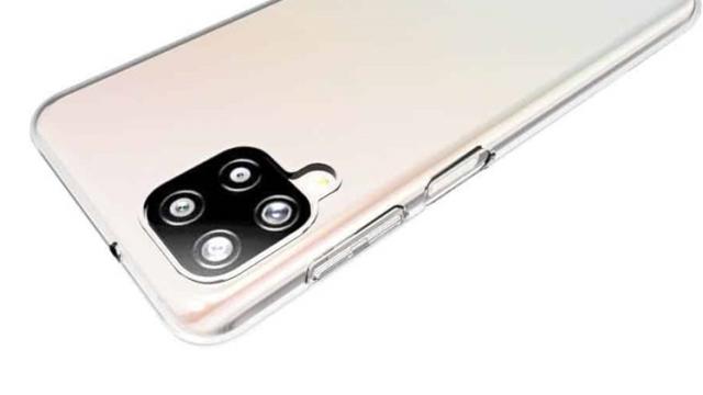 <b>Samsung Galaxy A12 primește randări de huse în care apare menționat suportul 5G; Ar putea fi cel mai ieftin telefon cu 5G al coreenilor</b>Finalul săptămânii ne aduce și randări de huse pentru un nou smartphone pregătit de către Samsung și anume modelul Galaxy A12, telefon despre care aflam anterior că ar fi aproape gata de lansare după ce