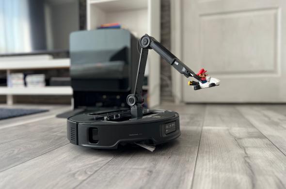 Roborock Saros Z70 - Braț OmniGrip: Roborock-Saros-Z70-Design_016.jpg