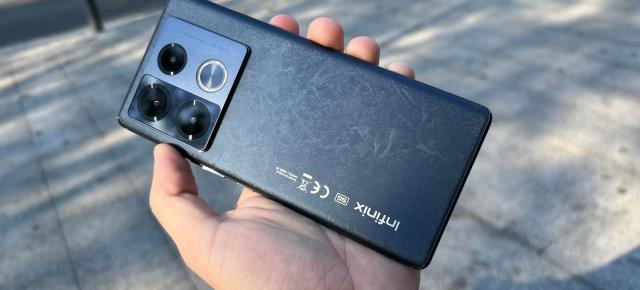 RESIGILATUL ZILEI #70: Infinix NOTE 40 PRO+ cu ecran AMOLED curbat, 12GB RAM, încărcare rapidă 100W și design premium