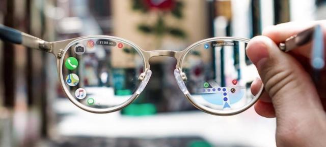 Efectul „liquid glass” introdus de Apple ar putea avea un scop ascuns; o strategie subtilă de pregătire pentru ochelarii inteligenți