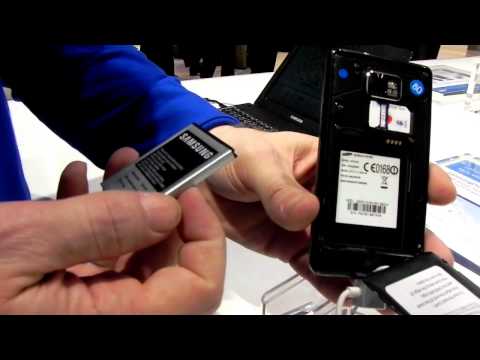 Exclusive: Samsung Galaxy S II, removing the battery - Mobilissimo TV