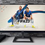 Prezentare Philips 272E1GAEZ/00: Monitor de gaming cu panou FHD de 27 inch, 144Hz și timp de răspuns de 1ms