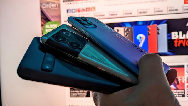 <b>[UPDATE 18/11/2022 21:00 - Avem câștigătorii!] - Avem finaliștii challenge-ului „La ce oră începe Black Friday 2022 pe eMAG?”, iată ce telefoane pot câștiga aceștia</b>A devenit deja tradiție chalange-ul Mobilissimo de la final de an, cu ocazia Black Friday, acela în care provocăm cititorii să ghicească ora la care eMAG va da startul evenimentului de shoping. Cei care ne sunt aproape știu și că aceasta este o ocazie..