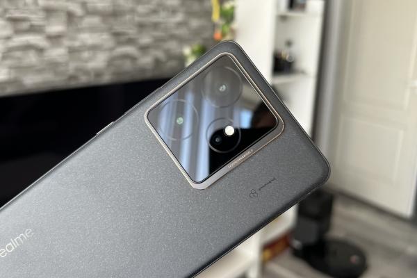realme GT7: Camera care a făcut din Delta Dunării o amintire vie
