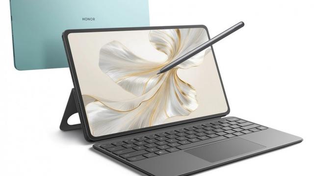<b>Următoarea tabletă Honor nu va mai fi atât de magică; Ce downgrade mare aduce MagicPad 3?</b>Era iulie 2024 atunci când cei de la Honor lansau tableta MagicPad 2, un dispozitiv care a atras rapid atenția prin prisma dotărilor - procesor Snapdragon 8s Gen3, ecran OLED 3K, 16 GB RAM și baterie mare de 10050 mAh