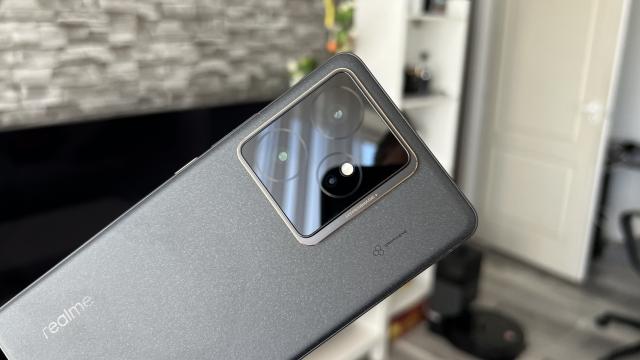 <b>realme GT7: Camera care a făcut din Delta Dunării o amintire vie</b>realme GT 7 nu se mulțumește cu titulatura de flagship killer doar pe partea de performanță sau baterie, ci atacă serios și pe segmentul foto. De această dată, modelul global primește o configurație triple camera care îi oferă versatilitate reală