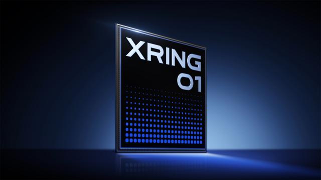 <b>Xiaomi își blindează tehnologiile viitoare; cipul XRING O1 și Sky Screen sunt acum protejate, devenind mărci înregistrate</b>Xiaomi a depus recent cereri pentru înregistrarea mai multor mărci comerciale, printre care XRING O1, XRING T, Xiaomi Sky Screen și Xiaomi Miaohua, potrivit publicației chineze CNMO. Cererile acoperă o gamă largă de categorii, de la instrumente științific