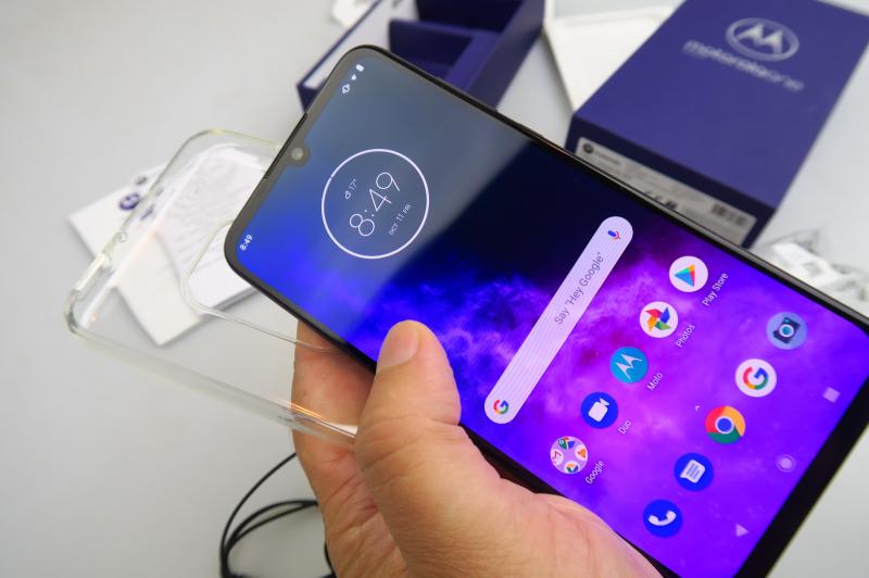 Motorola One Zoom - Unboxing: Motorola-One-Zoom_030.JPG