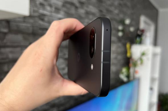 Google Pixel 9a - Design: Google-Pixel-9a-Design_003.jpg