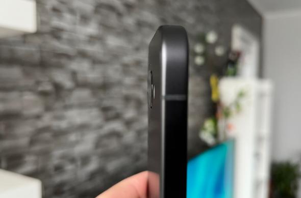 Google Pixel 9a - Design: Google-Pixel-9a-Design_004.jpg