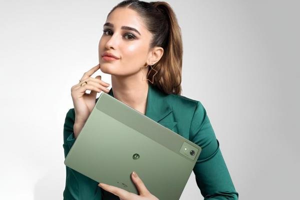 Motorola lansează moto pad 60 PRO; Tabletă cu ecran 3K, stylus performant și sunet JBL în 4 difuzoare