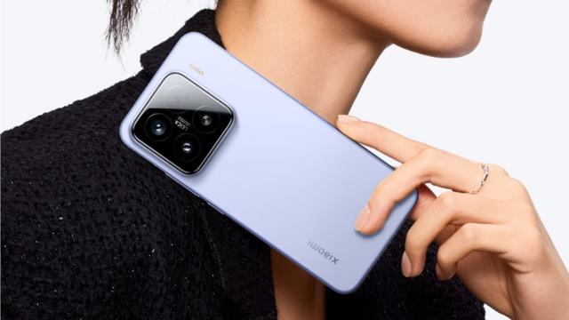 <b>Şi Xiaomi cedează şi trece la trendul bateriilor uriaşe: 7000 mAh pentru Xiaomi 16</b>Trendul bateriilor gigantice pe smartphone-uri se răspândeşte cu viteza unui foc de vegetaţie. Greu de zis cine a fost prima companie, dar aş miza pe realme, OPPO sau HONOR. Cert e ca la un moment dat în ultimul an cineva a sărit la pragul de 6000 mAh