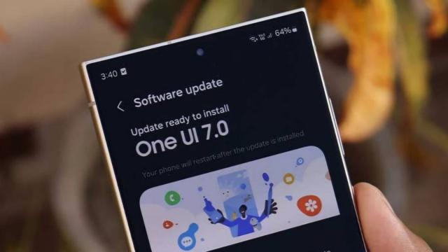 <b>Samsung oprește subit distribuirea One UI 7 pentru Galaxy S24, S24+, S24 Ultra; Care e motivul?</b>Utilizatorii de flagship-uri Galaxy mai vechi au avut de așteptat luni bune până la debutul Android 15 și a noii interfețe One UI 7. Pare că Samsung are ghinion însă, oprind oficial distribuirea noii actualizări. Se discută despre anumite bug-uri