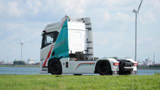 BYD atacă transportul greu european cu ETT 44: 44 de tone, 600 km autonomie și până la 1.000 CP