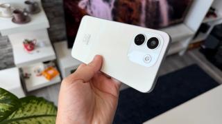 Redmi Note 17 Pro Max 5G: Benchmark-uri mid-range livrate de un procesor Qualcomm Snapdragon 6 Gen5
