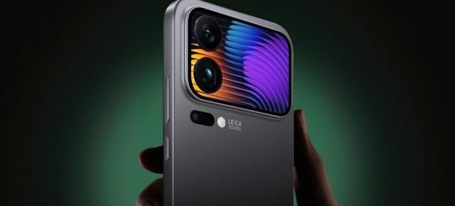 Seria Xiaomi 18 Pro este confirmată pentru septembrie; Ecranul secundar revine într-o versiune nouă