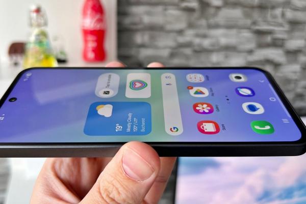 Samsung Galaxy A36: Bateria se ține bine de Galaxy A56, ba chiar o întrece la unele capitole