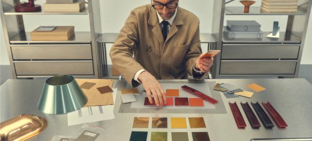 Bang & Olufsen lansează Atelier, un program exclusiv de personalizare; Clienții pot crea produse unicat, în colaborare directă cu artizanii din Danemarca