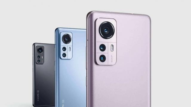 <b>Xiaomi 12T și 12T Pro ar fi intrat în faza de testare internă; Telefoanele ar debuta în Europa curând</b>Știm deja că Xiaomi urmează să anunțe o nouă serie de telefoane curând. Dacă China a primit lineup-ul Xiaomi 12S, se pare că peste doar câteva săptămâni urmează să debuteze și seria Xiaomi 12T în Europa. Conform zvonurilor, cele două telefoane din această