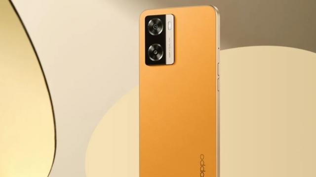 <b>OPPO A77 4G debutează oficial; Smartphone accesibil cu CPU MediaTek Helio G35, design arătos și cameră principală de 50 MP</b>OPPO a anunțat un nou smartphone midrange recent. Vorbim astăzi despre OPPO A77 4G, succesor direct pentru modelul OPPO A76, comercializat și pe plan local. Noul telefon aduce un display IPS LCD, CPU Helio G35 și o cameră principală de 50 MP în spate