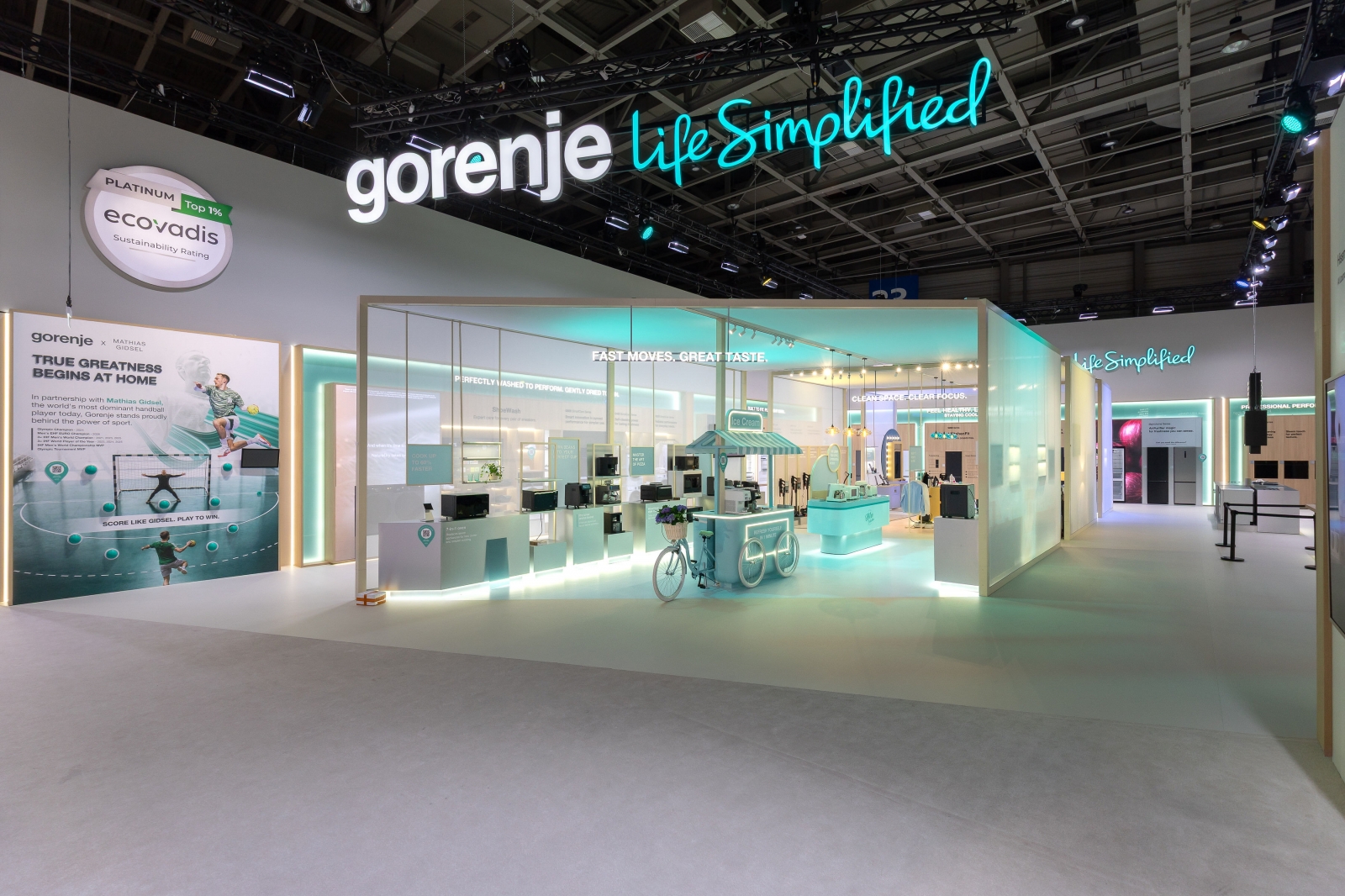 La IFA 2026, Gorenje leagă spălarea de uscare prin SimpliCare și Wash & Dry Sync (galerie)