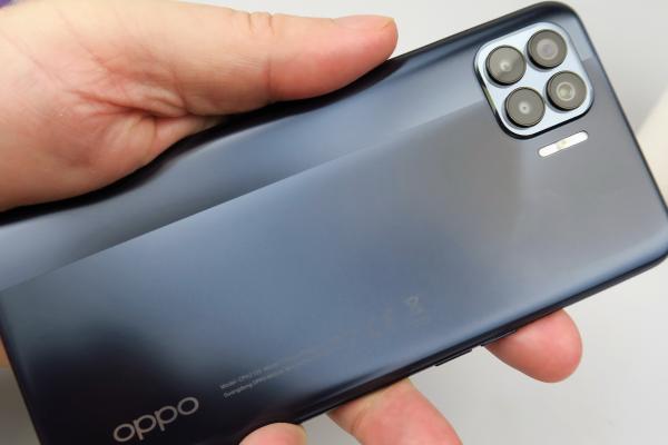 Oppo Reno4 Lite Review detaliat în limba română (Evaluare Mobilissimo)