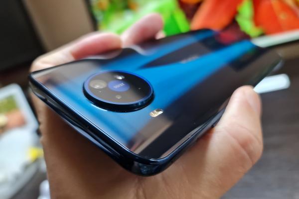 Nokia 8.3 5G: Camera chiar bună, ușor inconstantă totuși - livrează bine la filmare cinematică și Selfie