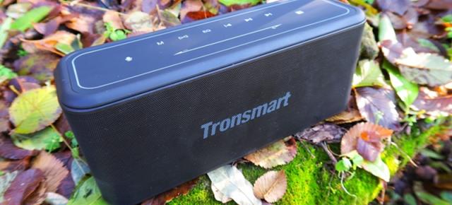 Prezentare Tronsmart Mega Pro - Boxă Bluetooth compactă, cu bass puternic și care nu distorsionează la volum maxim