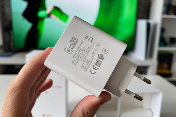 HUAWEI nova 11 Pro: Aceeași baterie cu încărcare fulger la 100W și acum cu upgrade la playback video